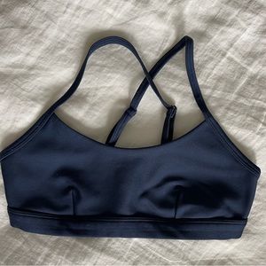 Shiny Navy Alo Airlift Intrigue Bra